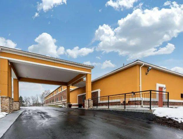 Quality Inn Coraopolis hotel detail image 1