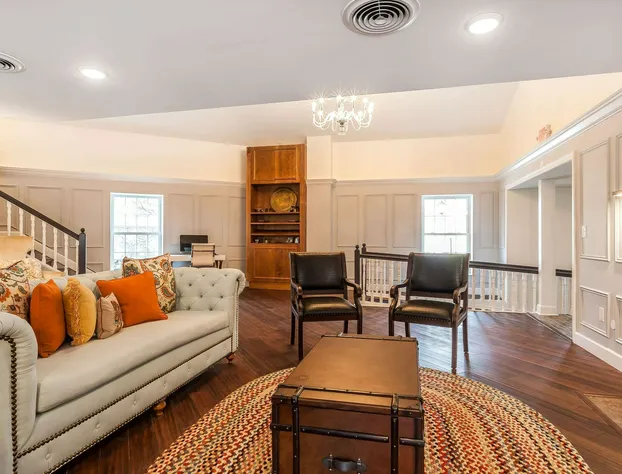 The Aurora Inn hotel detail image 4