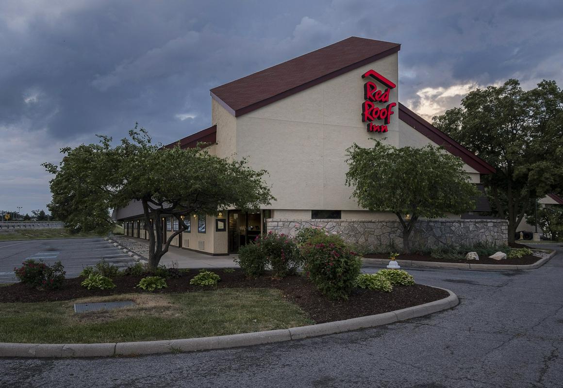 Red Roof Inn Toledo - Maumee hotel hero