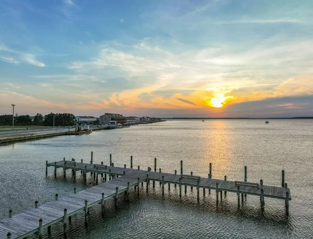 Bay Club Resort by Coolvacay hotel detail image 4