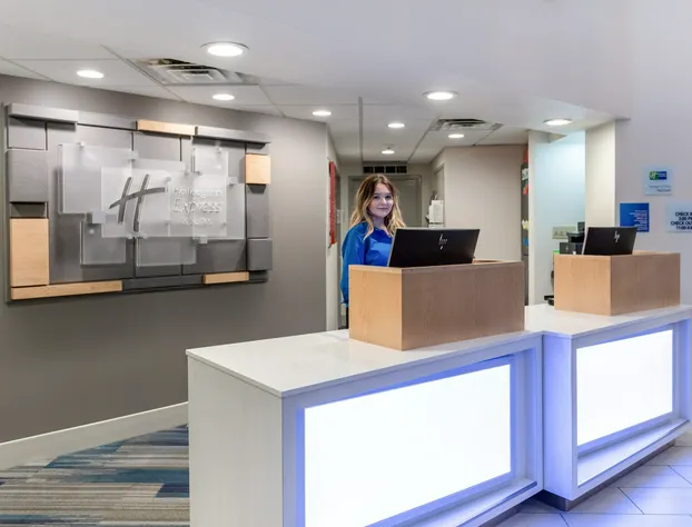 Holiday Inn Express & Suites Scottsburg by IHG hotel detail image 3