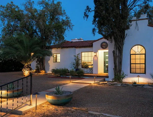 Sam Hughes Inn Bed and Breakfast hotel detail image 1