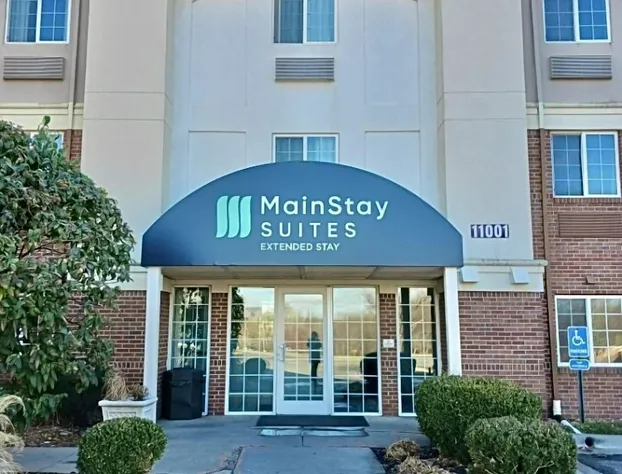 MainStay Suites Kansas City Overland Park hotel detail image 1