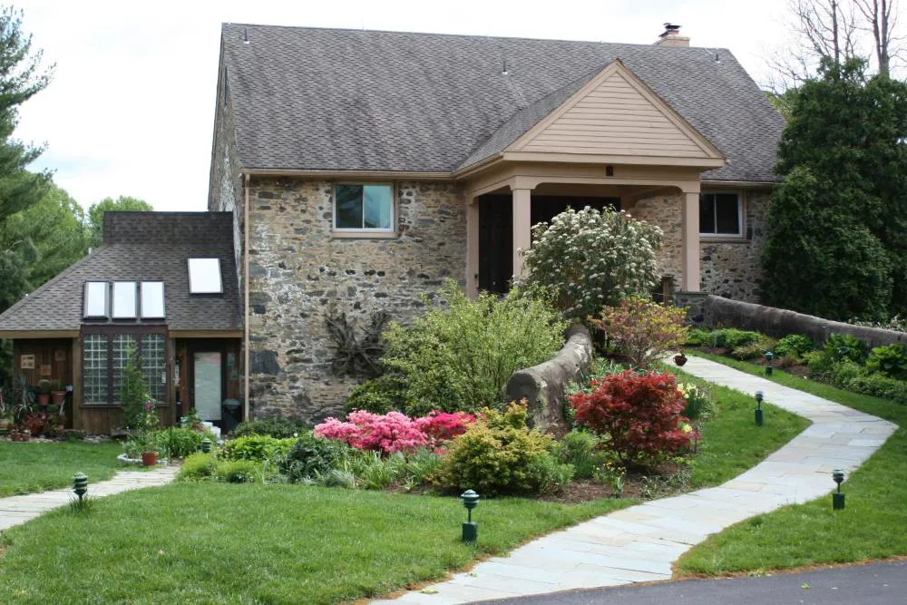 Alpenhof Bed and Breakfast hotel hero