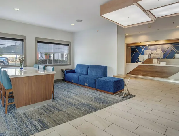 Holiday Inn Express Portland East - Troutdale by IHG hotel detail image 3