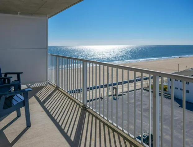 Commander Hotel & Suites hotel detail image 2