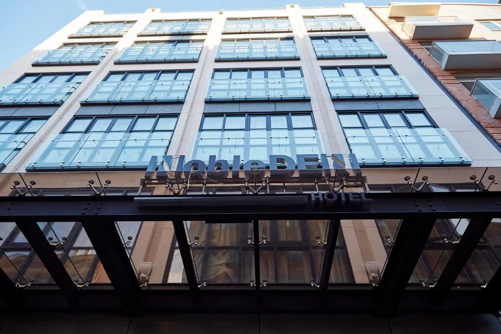 NobleDEN Hotel hotel hero