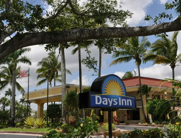Days Inn by Wyndham Florida City hotel detail image 1