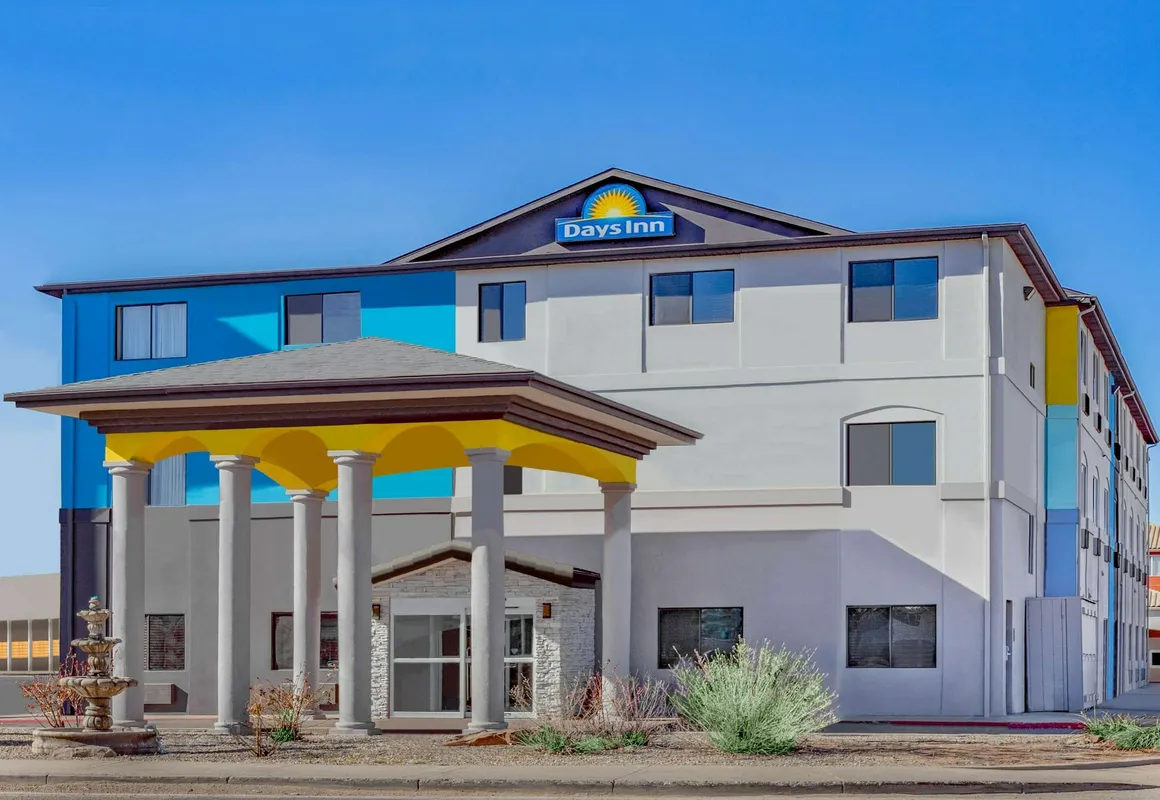 Days Inn by Wyndham Bernalillo hotel hero