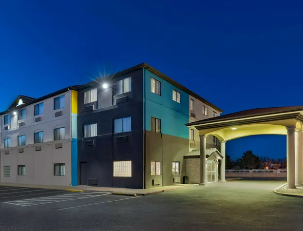 Days Inn by Wyndham Bernalillo hotel detail image 3