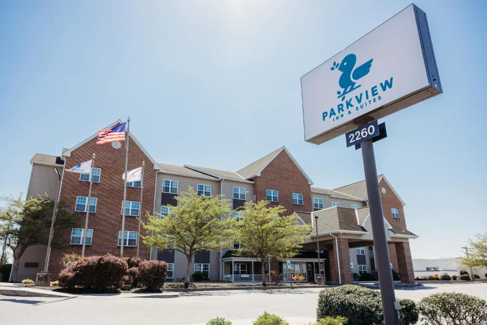 Parkview Inn & Suites Lancaster hotel hero