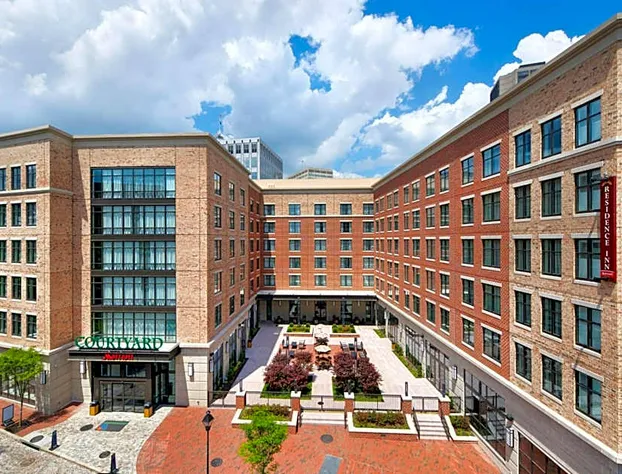 Courtyard by Marriott Richmond Downtown hotel detail image 2