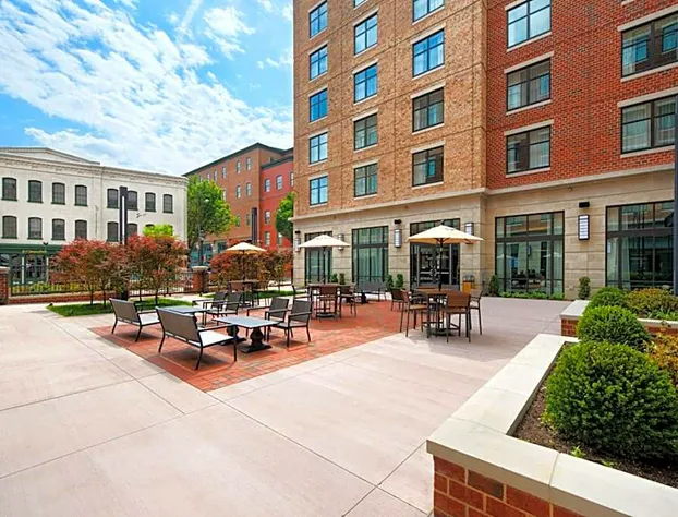 Courtyard by Marriott Richmond Downtown hotel detail image 4