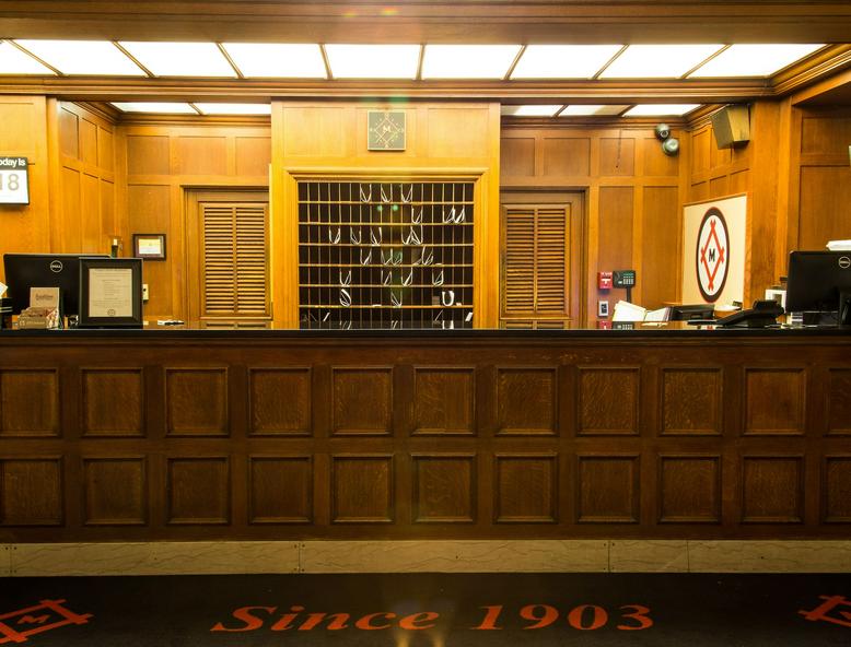 Missouri Athletic Club hotel detail image 3