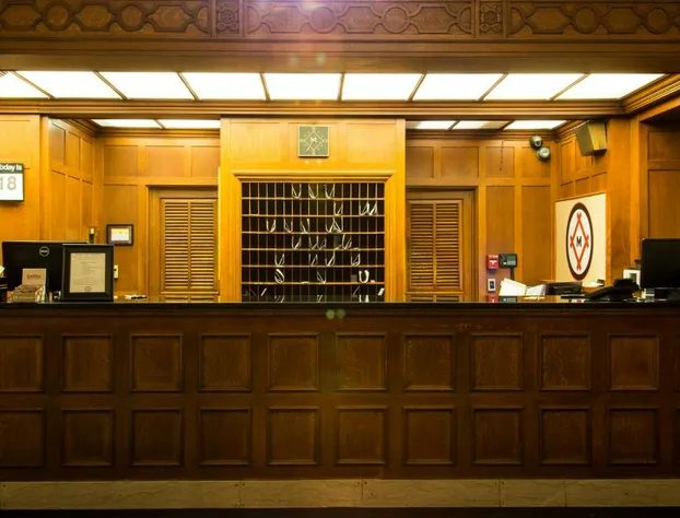 Missouri Athletic Club hotel detail image 4