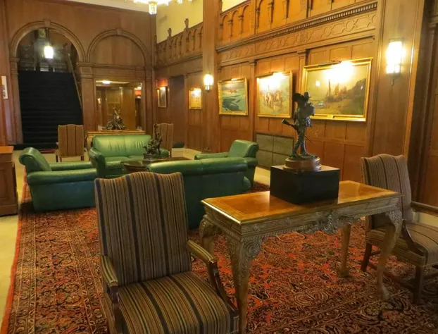 Missouri Athletic Club hotel detail image 3