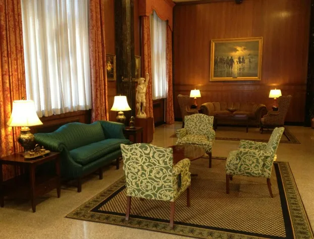 Missouri Athletic Club hotel detail image 4