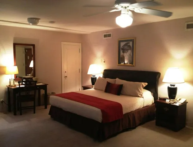 Missouri Athletic Club hotel detail image 3