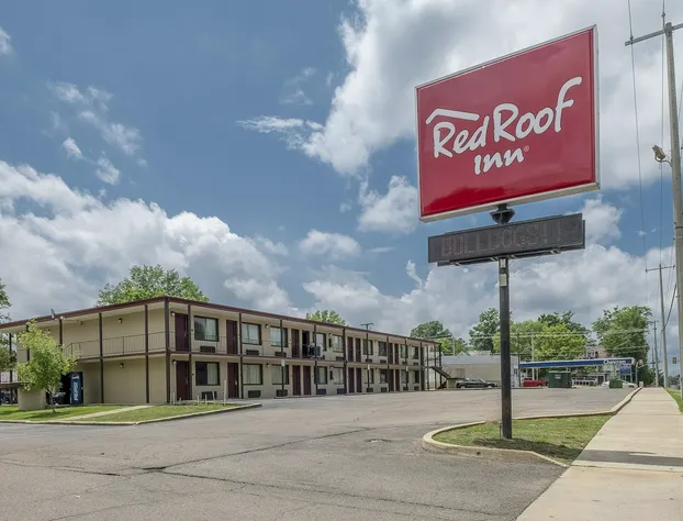 Red Roof Inn Starkville - University hotel detail image 2