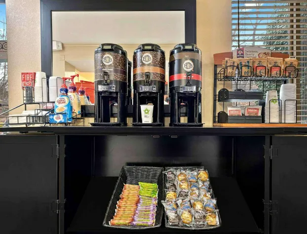 Extended Stay America Suites Cleveland Great Northern Mall hotel detail image 2