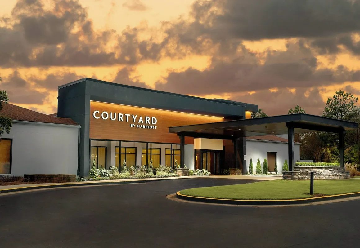 Courtyard by Marriott Atlanta Airport South/Sullivan Road hotel hero