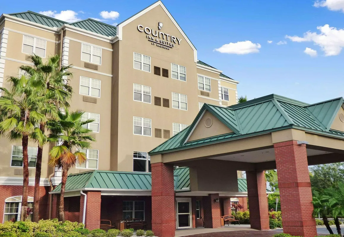 Country Inn & Suites by Radisson, Tampa/Brandon, FL hotel hero
