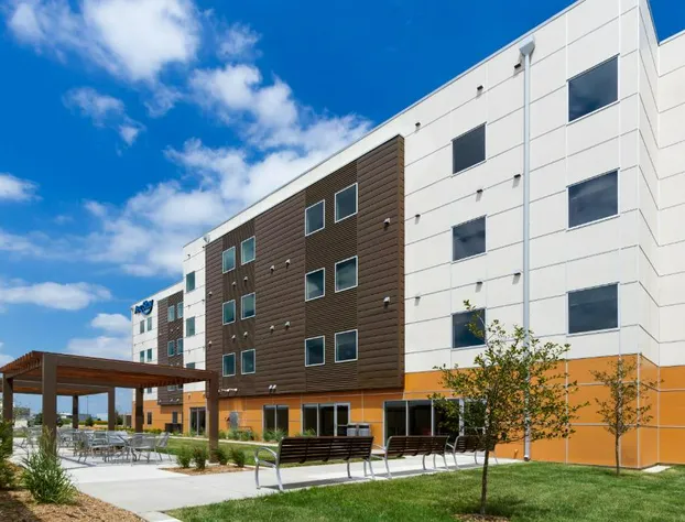 AeroStay Hotel hotel detail image 1