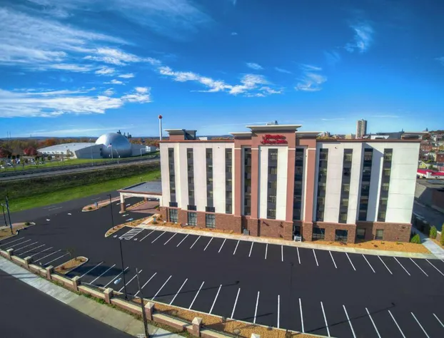 Hampton Inn & Suites Springfield/Downtown hotel detail image 1