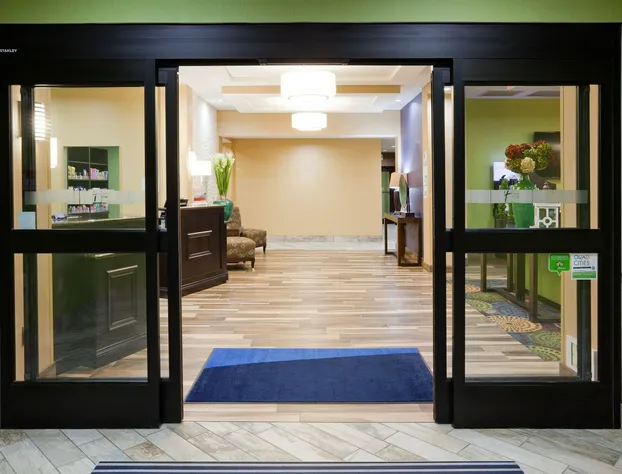 Holiday Inn Express & Suites Davenport by IHG hotel detail image 3