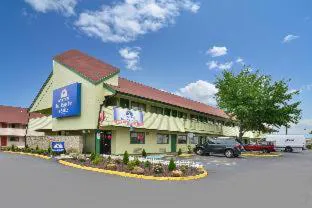 Americas Best Value Inn Kansas City E Independence hotel hero