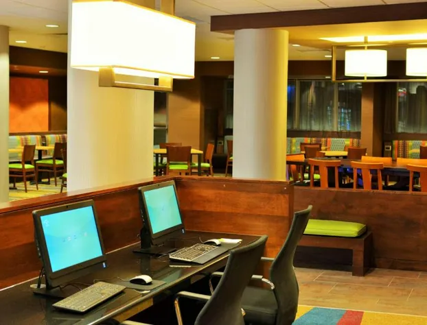 Fairfield Inn & Suites Omaha Northwest hotel detail image 4