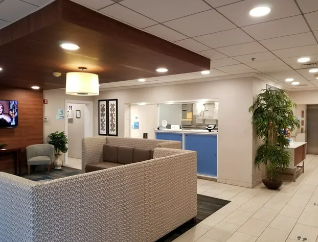Holiday Inn Express Philadelphia NE - Langhorne by IHG hotel detail image 2