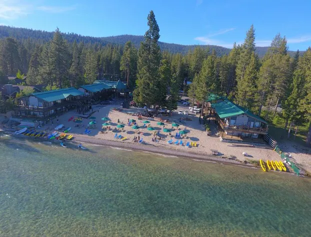 Mourelatos Lakeshore Resort hotel detail image 4