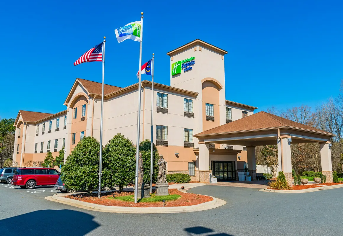 Holiday Inn Express & Suites Albermarle by IHG hotel hero