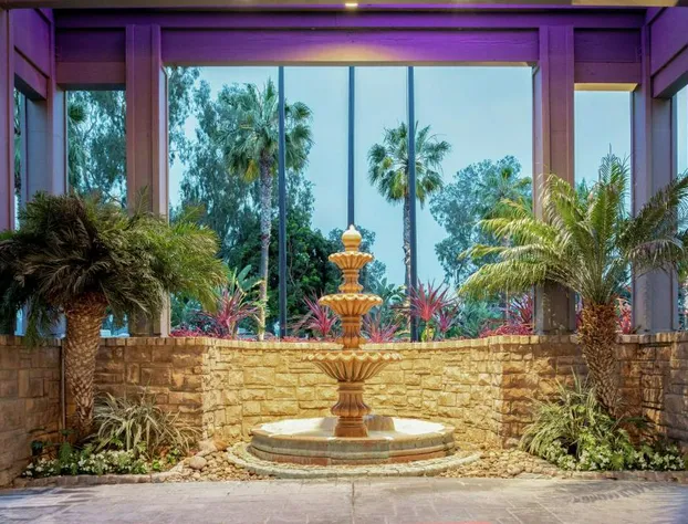 Hilton San Diego/Del Mar hotel detail image 1