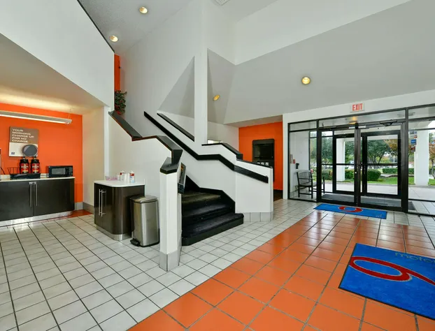 Motel 6 Plano, TX - West - Frisco hotel detail image 3