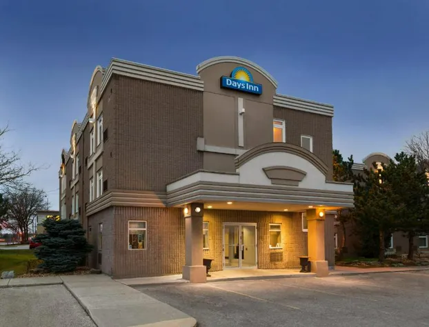 Days Inn by Wyndham Toronto West Mississauga hotel detail image 1