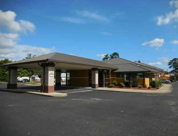 Quality Inn Pinehurst Area hotel detail image 1