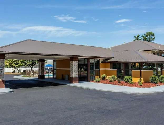 Quality Inn Pinehurst Area hotel detail image 4