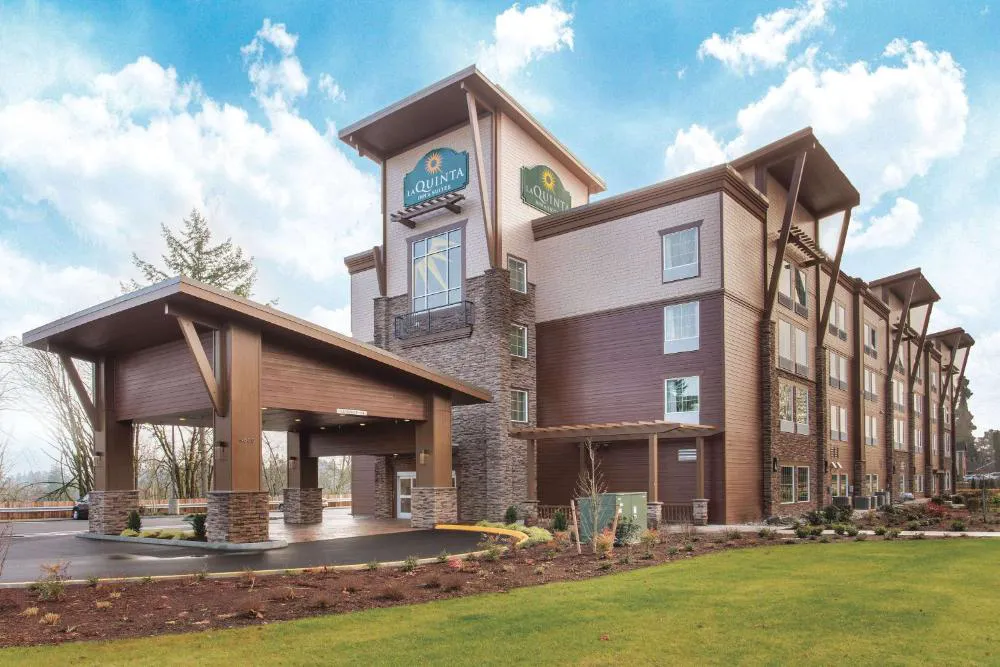 La Quinta Inn & Suites by Wyndham Tumwater - Olympia hotel hero