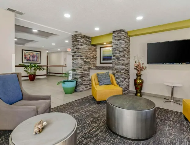 Clarion Pointe Staunton East hotel detail image 3