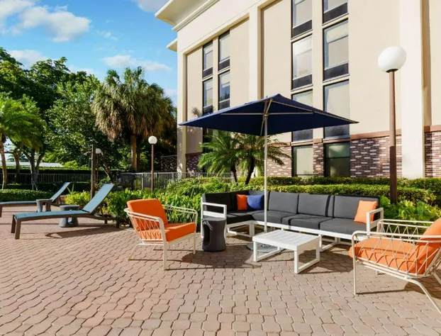 Hampton Inn Ft. Lauderdale-Cypress Creek hotel detail image 2