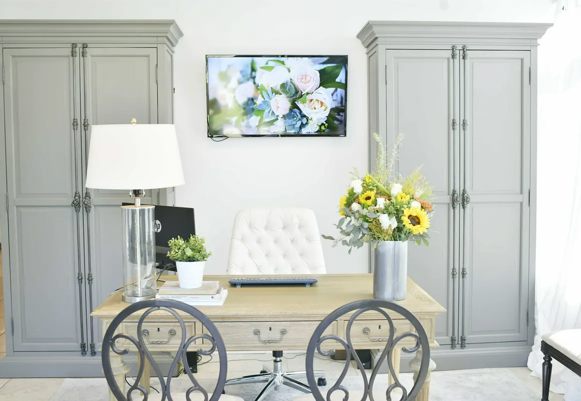 5th East Hall Bed & Breakfast hotel hero