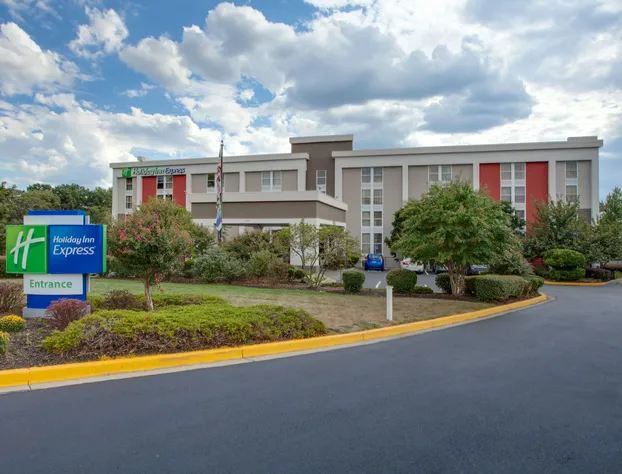 Holiday Inn Express Washington DC East - Andrews AFB by IHG hotel detail image 2