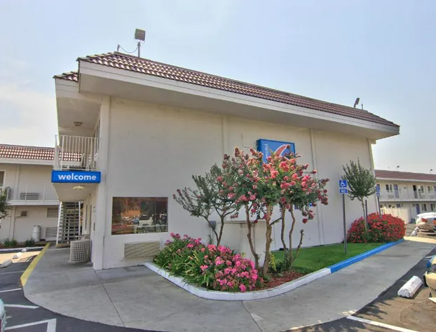 Motel 6 Sacramento, CA - Old Sacramento North hotel detail image 3