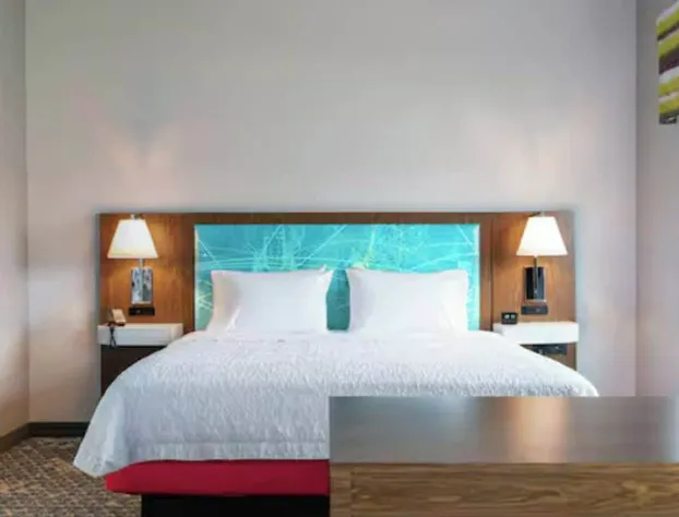 Hampton Inn by Hilton Costa Mesa Newport Beach hotel detail image 3