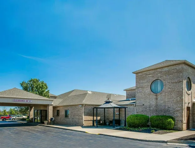 Comfort Inn Bellefontaine hotel detail image 1