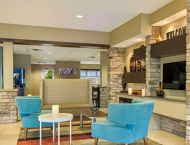 Sleep Inn & Suites Steubenville at the University hotel detail image 4