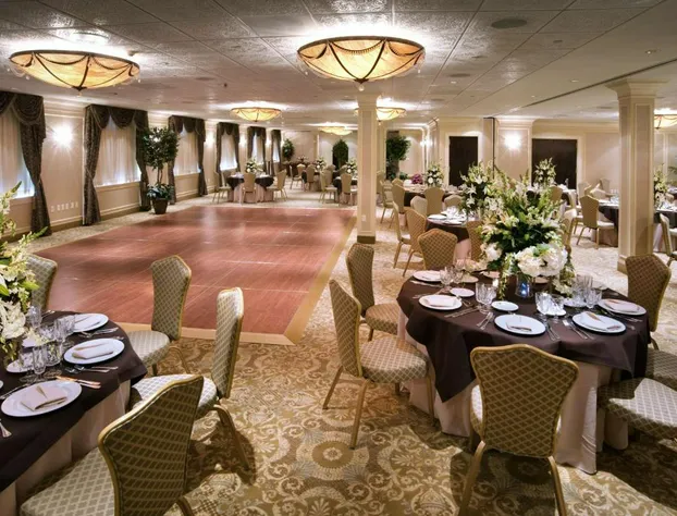 DoubleTree by Hilton Hotel Nanuet hotel detail image 3