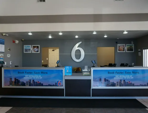 Motel 6 Belmont, CA - San Francisco - Redwood City hotel detail image 3